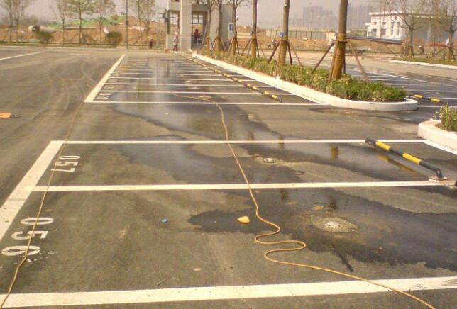 泰州停車位劃線,為大家推薦一個專業做車位劃線的公司? 道路劃線,車位劃線,停車位劃線