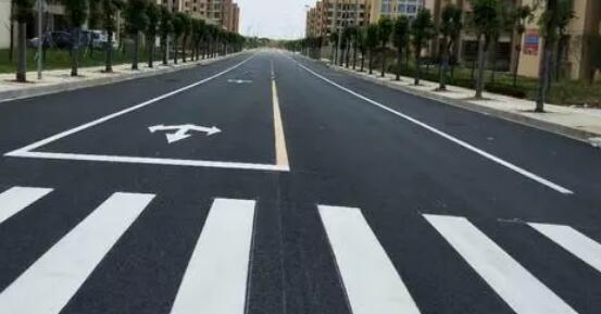 道路劃線和交通標(biāo)識(shí)哪個(gè)適合新手做? 道路劃線和交通標(biāo)識(shí)哪個(gè)適合新手做?