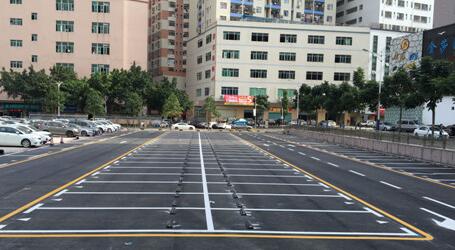 小區停車位劃線方案，為您提供便捷和有序的停車體驗！