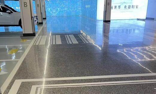 蘇州小區(qū)停車場車位劃線公司?飛揚(yáng)市政挺好 蘇州小區(qū)停車場車位劃線公司?飛揚(yáng)市政挺好