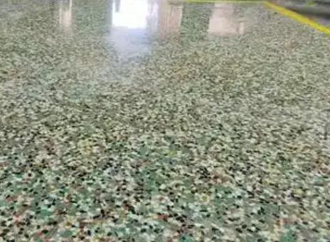 找靠譜無機(jī)彩石地坪設(shè)計?專業(yè)團(tuán)隊為您定制理想方案 找靠譜無機(jī)彩石地坪設(shè)計?專業(yè)團(tuán)隊為您定制理想方案